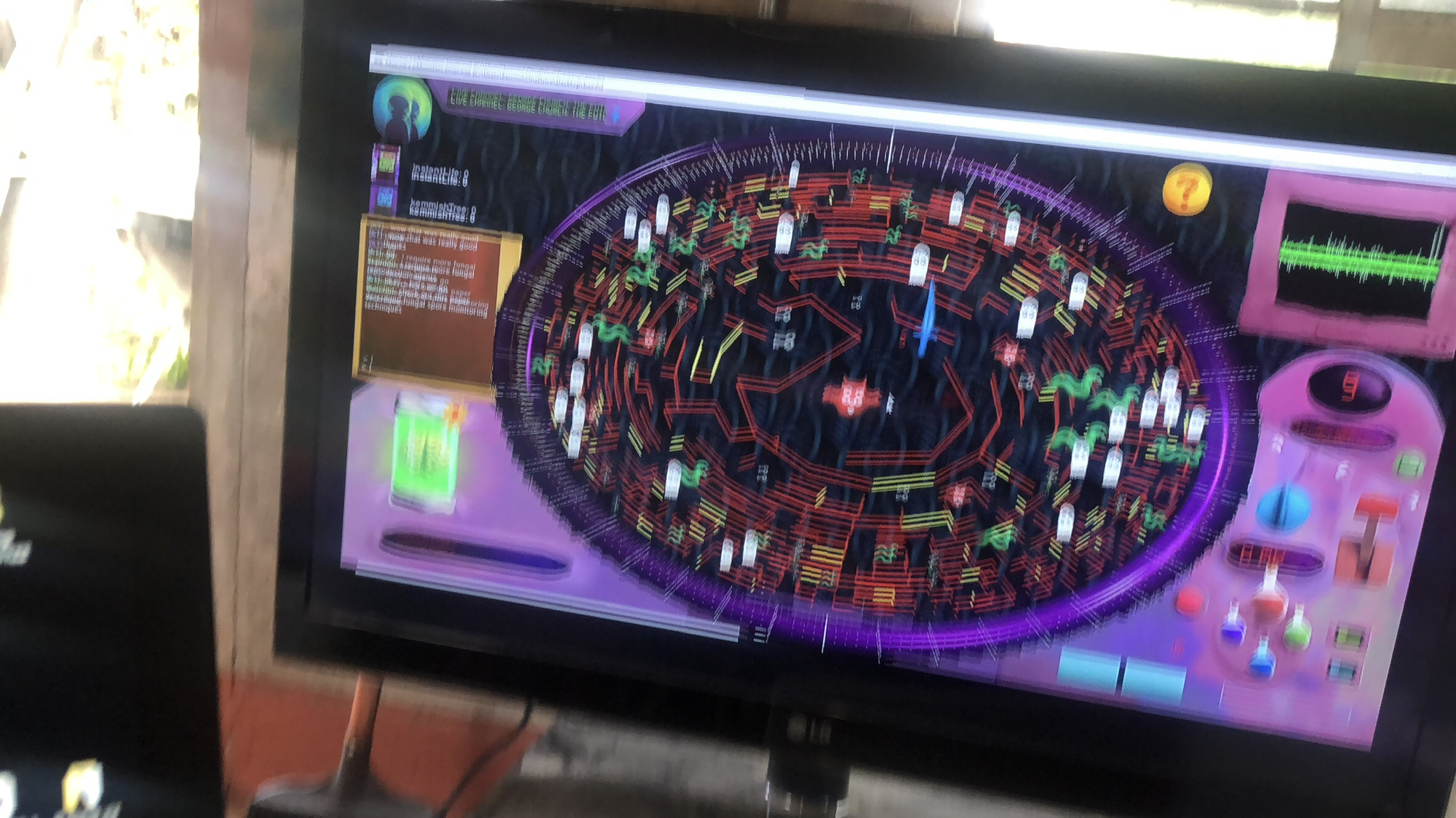 Maxine's Quest game interface—the world's first scientific device control software that is also a gaming platform.